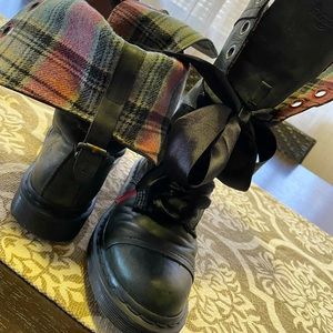 ❤️‍🔥 Dr. Martens combat boots ❤️‍🔥